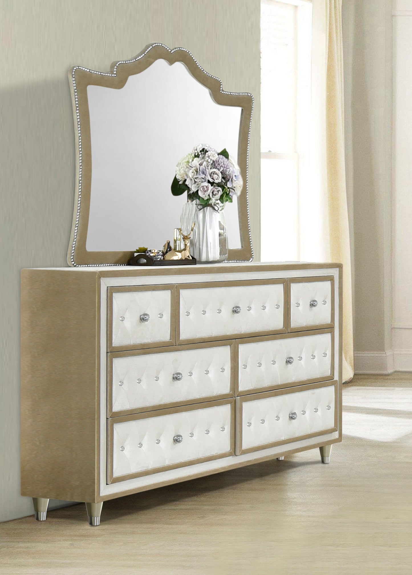 Antonella 7-drawer Upholstered Dresser with Mirror Ivory