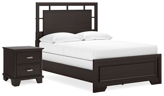 Covetown Full Panel Bed with Nightstand